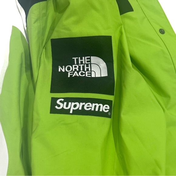 Supreme x The North Face The Mountain Jacket, Hooded Winter Coat, Green, Small - Picture 5 of 14